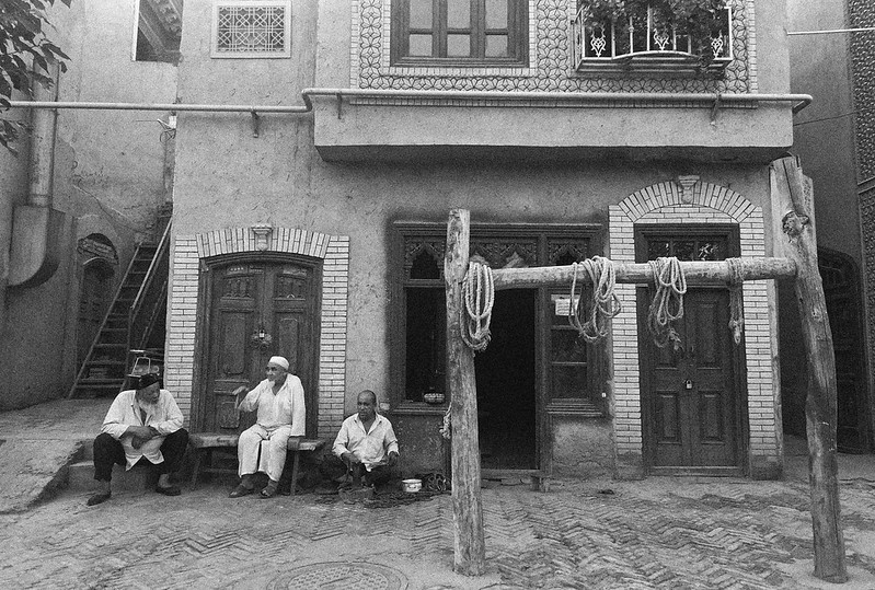 Photo: Kashgar Artisans, by Àlex Moreno Fuster